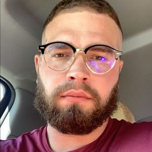 Meet your Posher, Christian